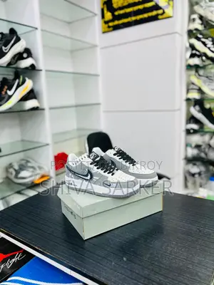 Premium Sneakers
