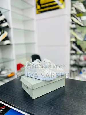 Premium Sneakers