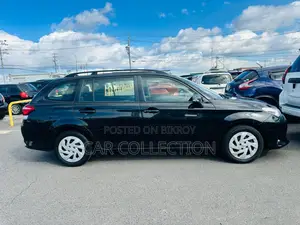 Toyota Fielder Ex Non Hybrid 2020