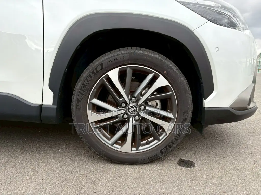 Toyota Corolla Cross Z LEATHER, POINT 4.5 2024