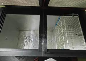 Walton 300L Deep Freezer