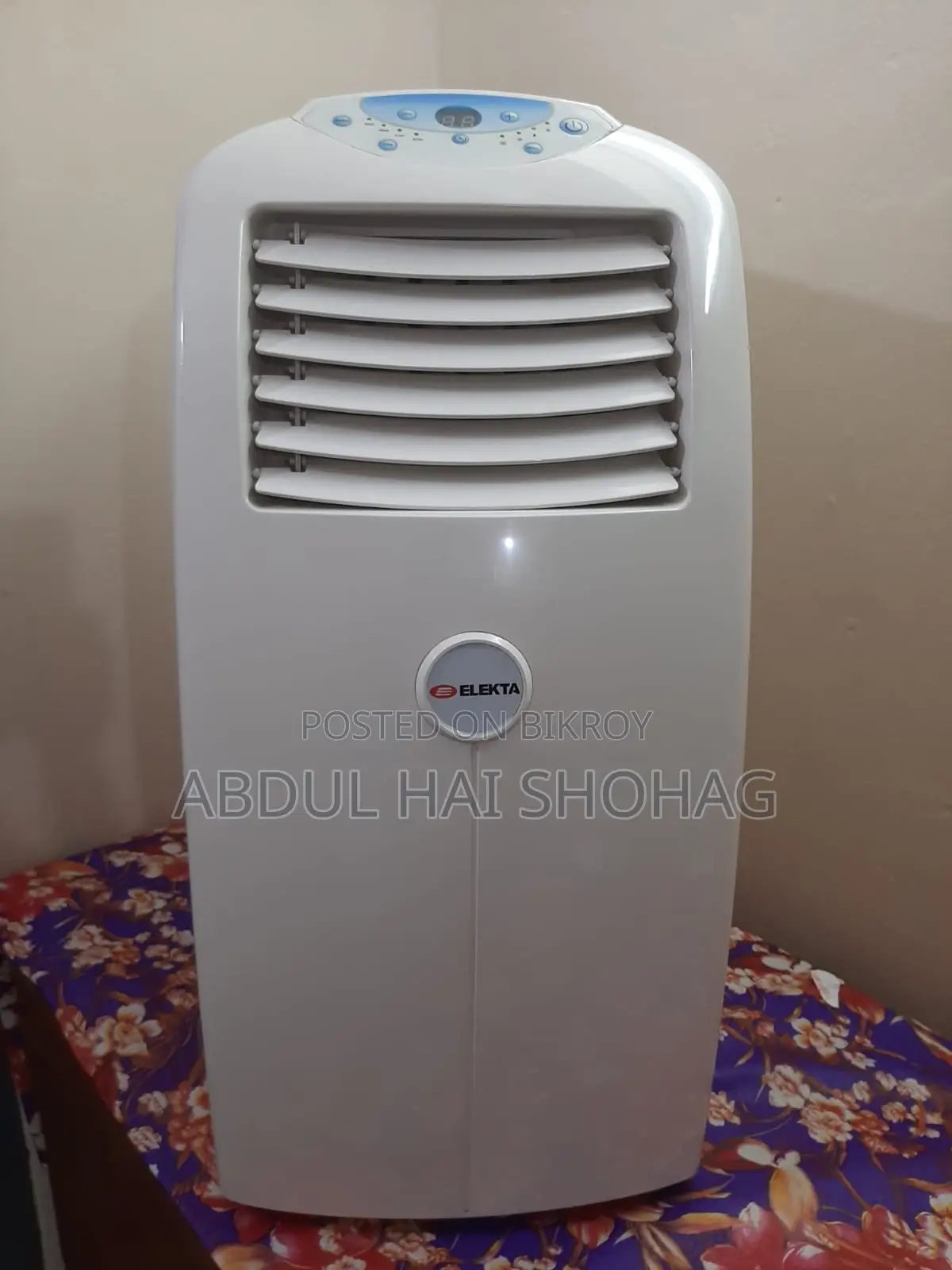 Less used portable Air conditioner urgent sell