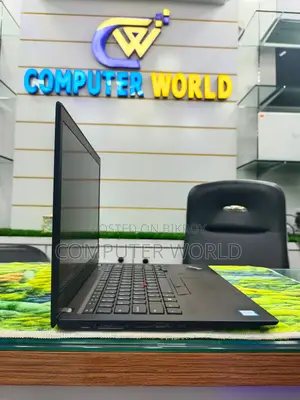 Lenovo Think Pad X1 Carbon / Super Fresh Condition
