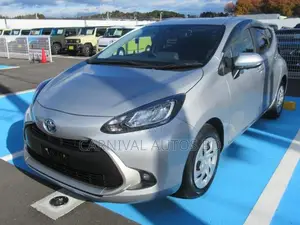 Toyota Aqua G HYBRID 2021