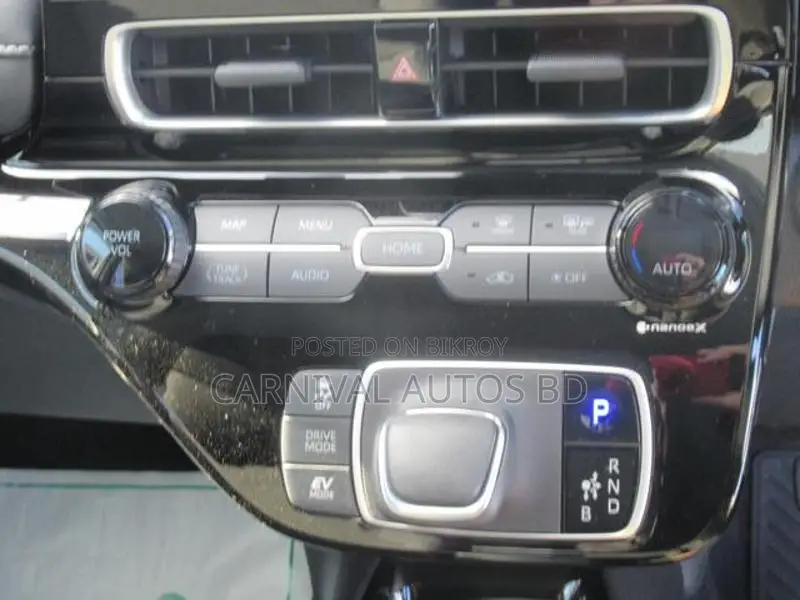 Toyota Aqua G HYBRID 2021
