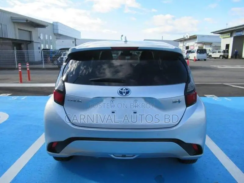 Toyota Aqua G HYBRID 2021