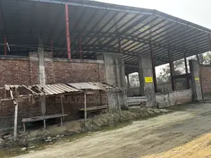গাজীপুরে ৫৬,০০০ বর্গফুটের নির্মাণাধীন ওয়্যারহাউস শেড