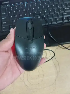 বিক্রয়ের জন্য ল্যাপটপ