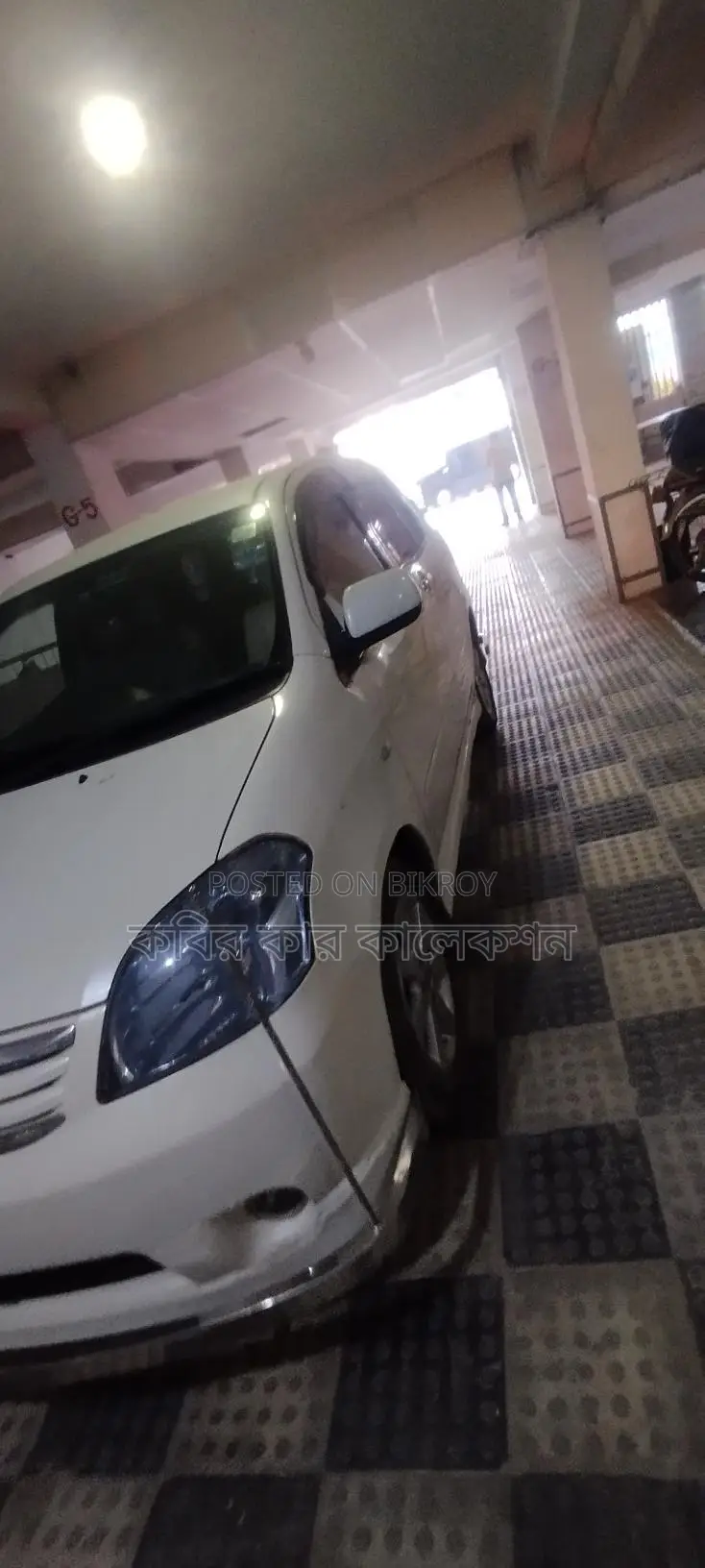 Toyota Raum white 2008