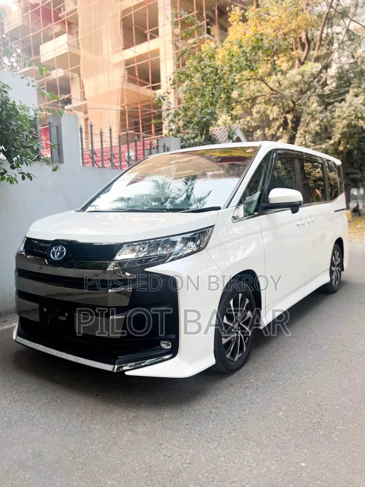 Toyota Noah S-Z Pkg 2022 Hybrid