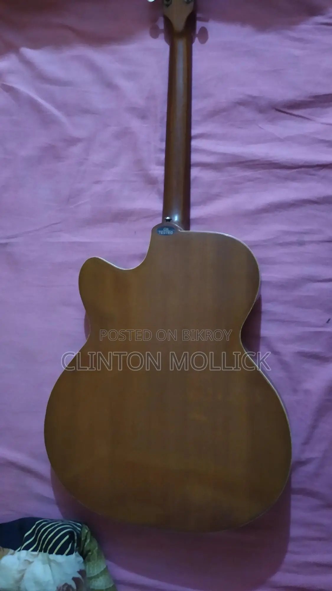 গিবসন গিটার বিক্রয় হবে