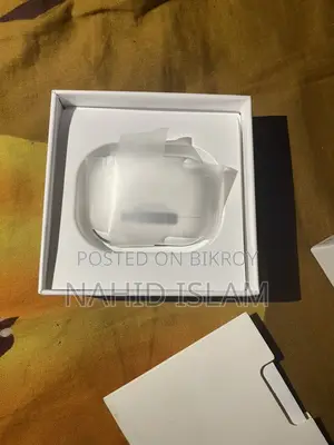 Apple Airpods (Brand New)