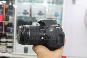 ডিসপ্লে অল ওকে Canon 700d Camera With 18-55mm Kit Lens