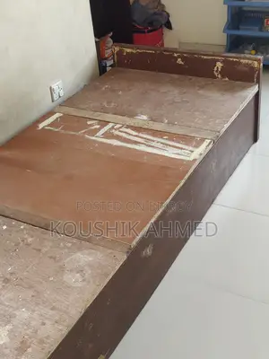 Single Bed (wooden)
