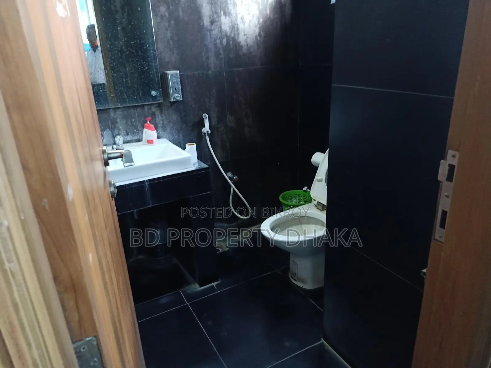 12000 Sqft open Commercial space rent in Gulshan Avenue