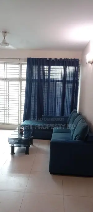 1700 Sft Bashundhara Fully Furnished Apartment for Rent