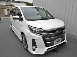 Toyota Noah SI WXB HYBRID 2021
