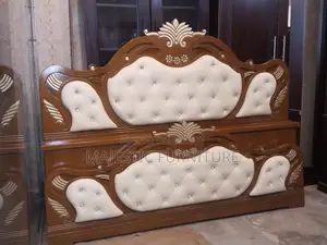 NEW BED LEATHER. M # 1682
