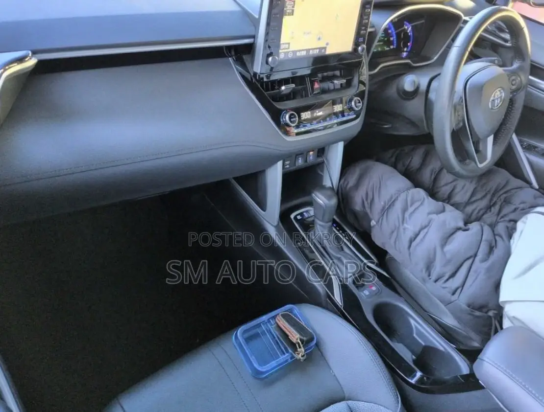 Toyota Corolla Cross Z Pearl Full Option 2023