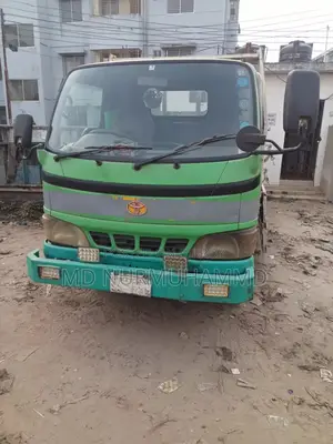 Toyota DYNA ` 2005