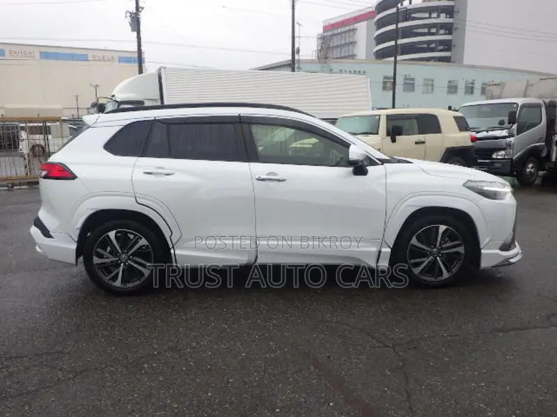 Toyota Corolla Cross 2023 Pearl
