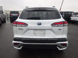 Toyota Corolla Cross 2023 Pearl