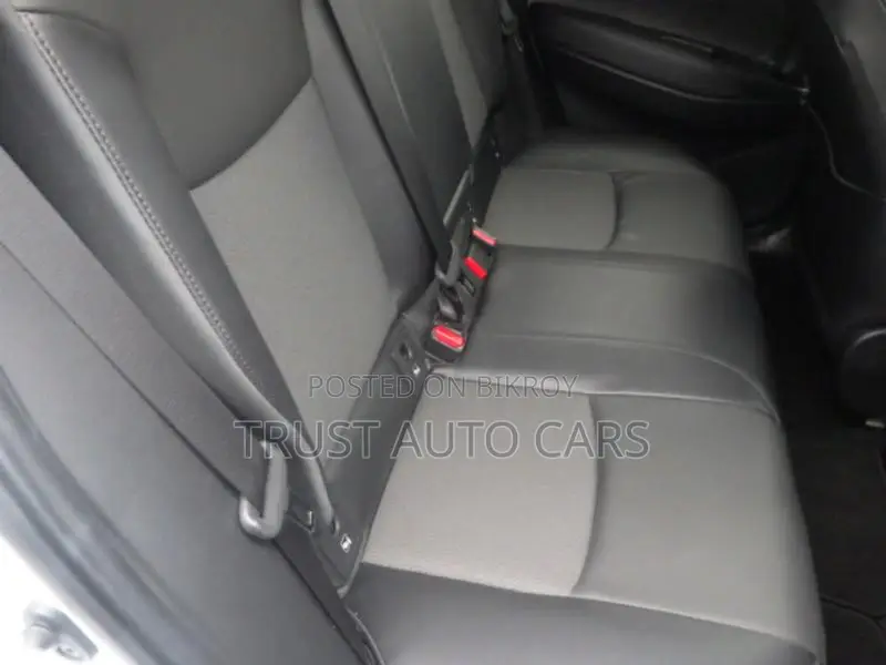 Toyota Corolla Cross 2023 Pearl