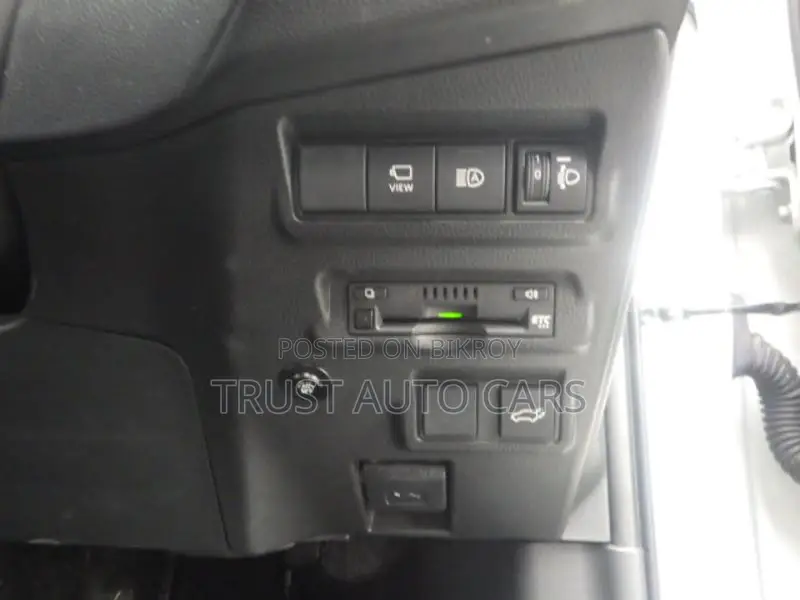 Toyota Corolla Cross 2023 Pearl