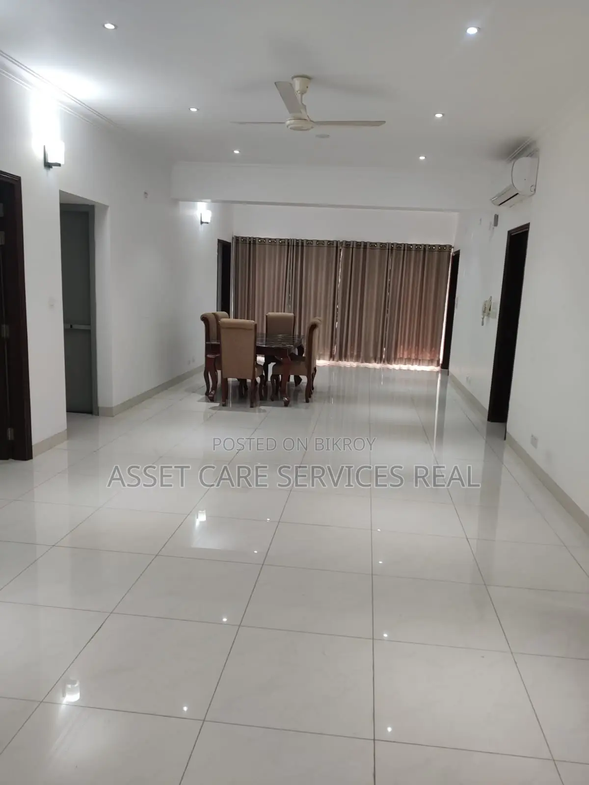 Fully-Furnished Gym-Pool Facilities 4-Bed Apartment for Rent in Gulshan