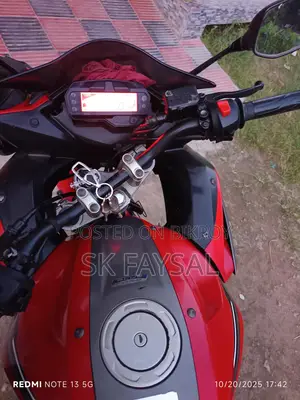 Yamaha Fazer V2 2021