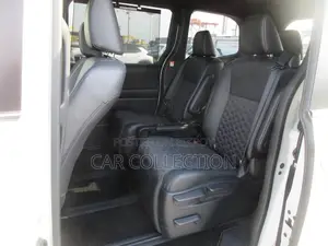 Toyota Voxy S-Z,PKG 36K MIL, 4.5 2022