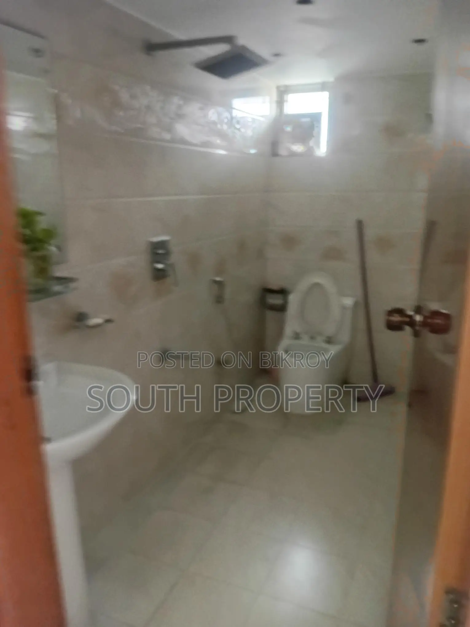 Ready used 2400 sft flat sale at Malibagh, Dhaka