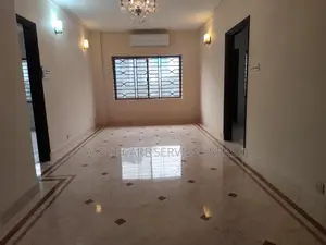3000-Sqft 4-Bedroom Semi-Furnished Apartment for Rent in North Gulshan