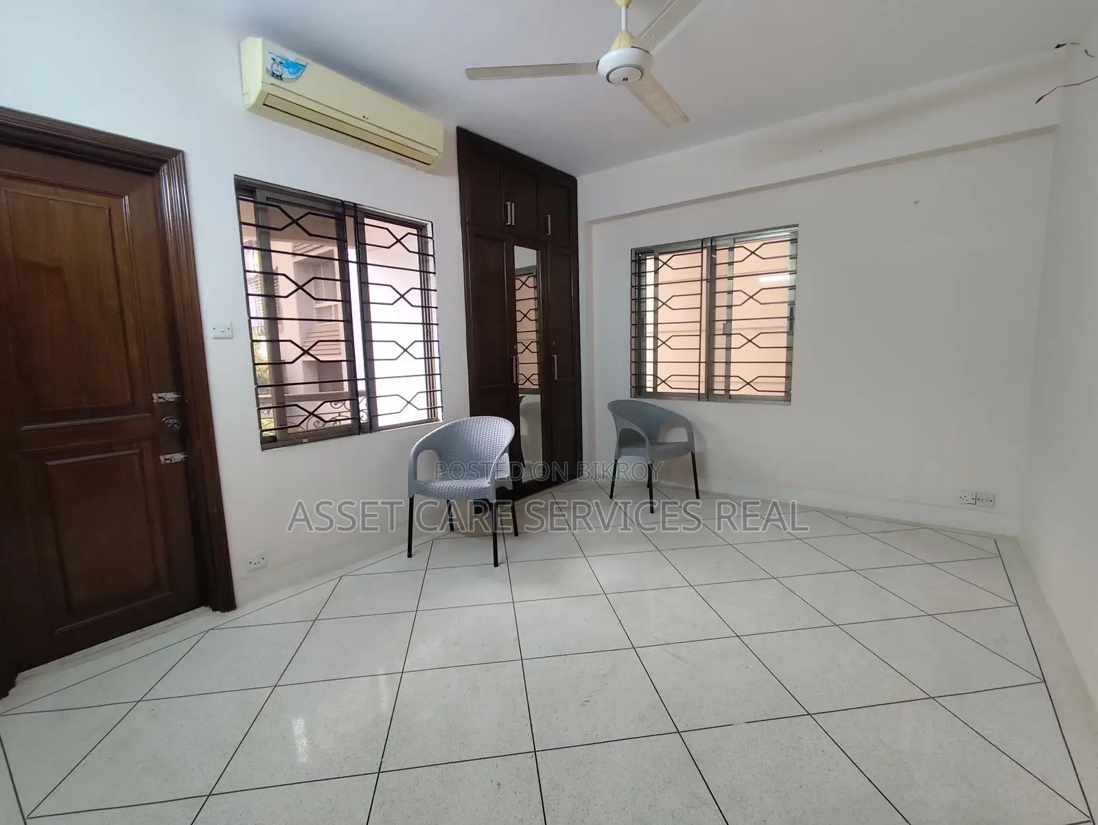 3000-Sqft 4-Bedroom Semi-Furnished Apartment for Rent in North Gulshan