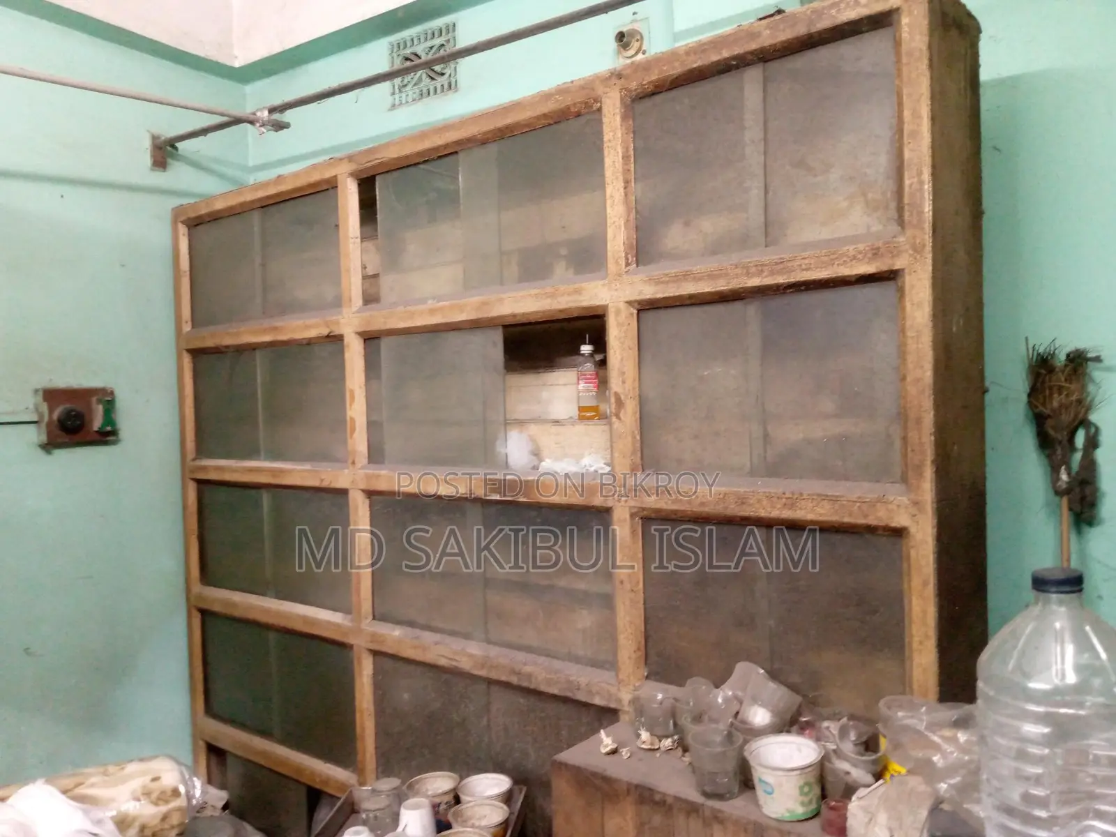 মুদি দোকানের ডিসপ্লে রেক