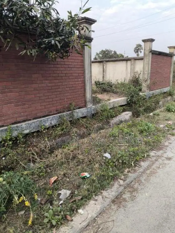 Urgent sale: 5 Katha East-facing plot in Purbachal Sector 15.