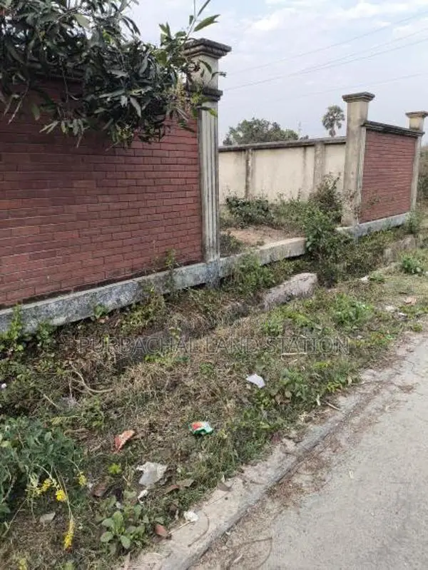 Urgent sale: 5 Katha East-facing plot in Purbachal Sector 15.