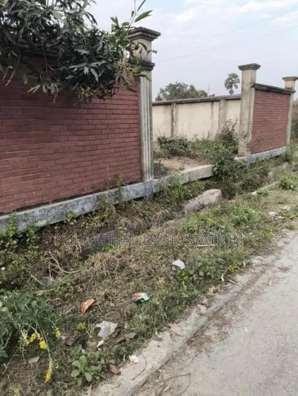 Urgent sale: 5 Katha East-facing plot in Purbachal Sector 15.