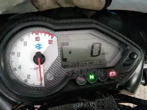 Bajaj Pulsar 150 . 2021