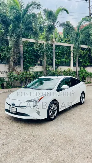 Toyota Prius G Tourning Sunroof 2016