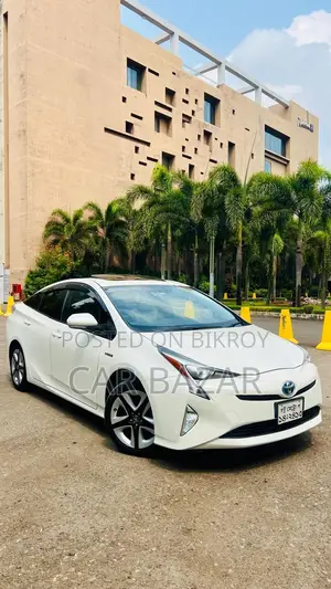 Toyota Prius G Tourning Sunroof 2016