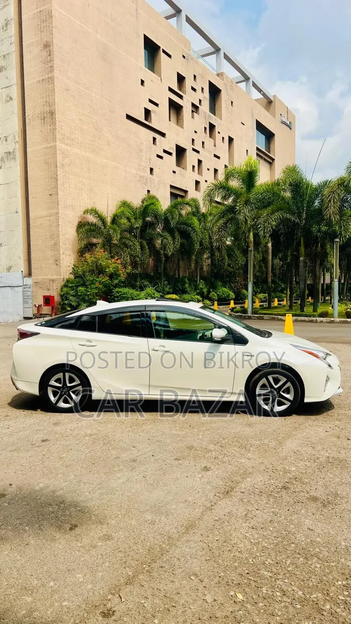 Toyota Prius G Tourning Sunroof 2016