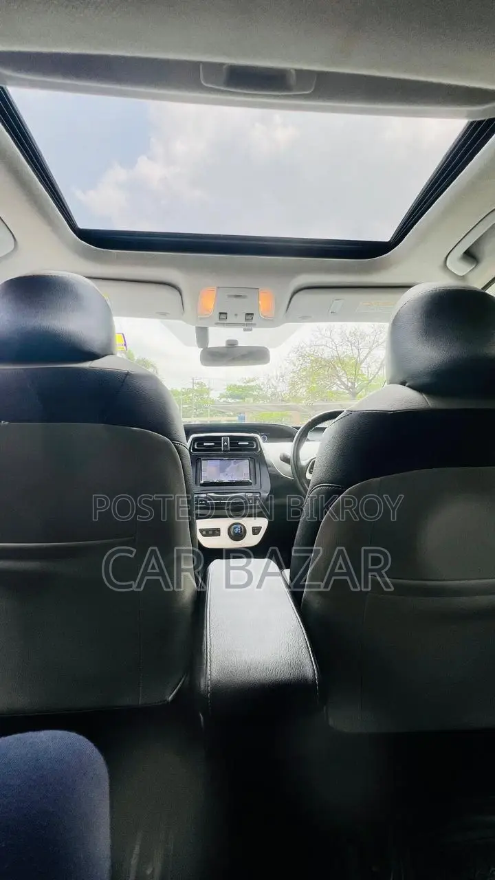 Toyota Prius G Tourning Sunroof 2016