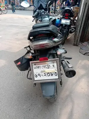 বাজাজ ডিসকভার ১২৫ . ২০২১