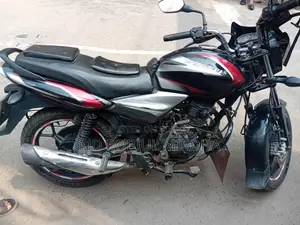 বাজাজ ডিসকভার ১২৫ . ২০২১