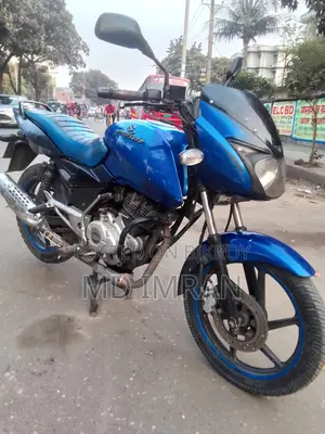 Bajaj Pulsar 150 . 2024