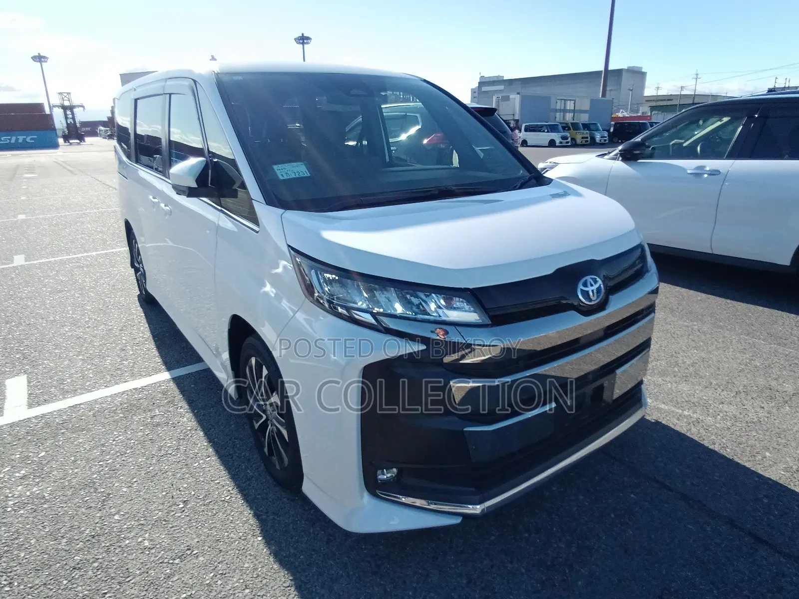 Toyota Noah S-Z 2023