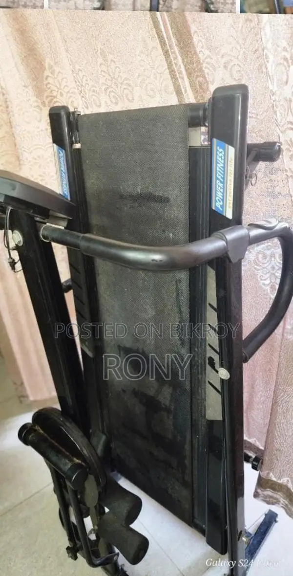 ট্রেডমিল বিক্রি হবে