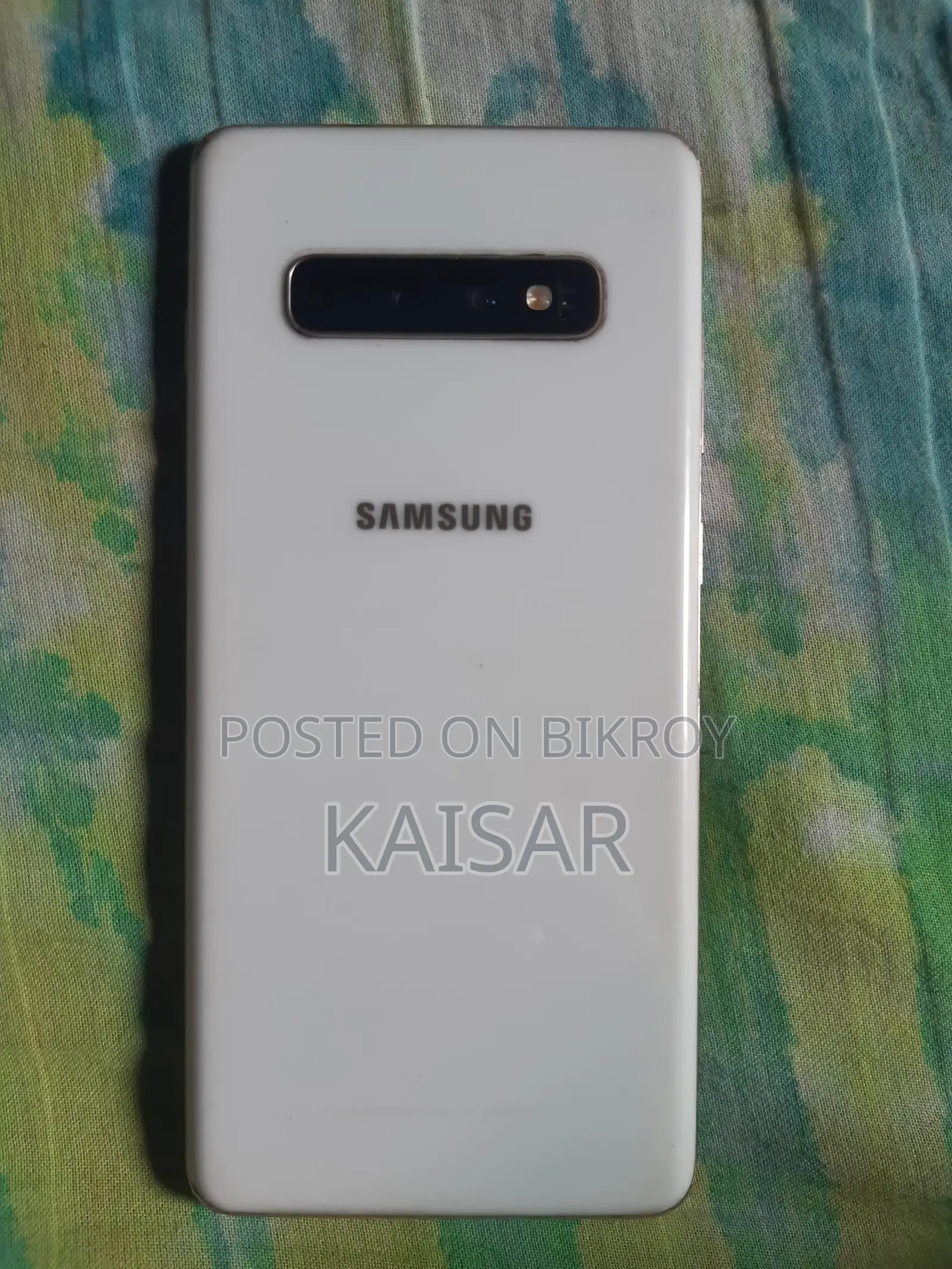 Samsung Galaxy S10 Plus . (Used)