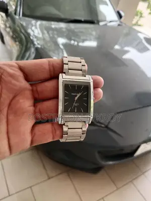 অ্যানালগ ঘড়ি বিক্রয় হবে